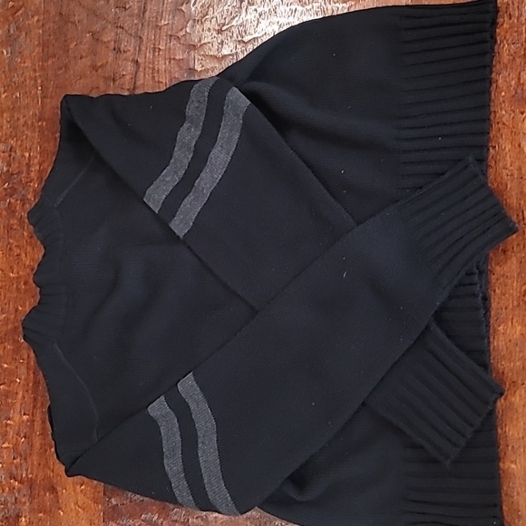 Foreign Exchange Front Zip Sweater - Picture 5 of 6